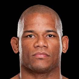 Héctor Lombard